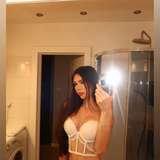 emilie.oficial from onlyfans